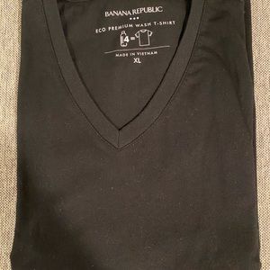 V neck tee-shirt, Men, 100% cotton, black, strait cut, size -XL New. 4 available